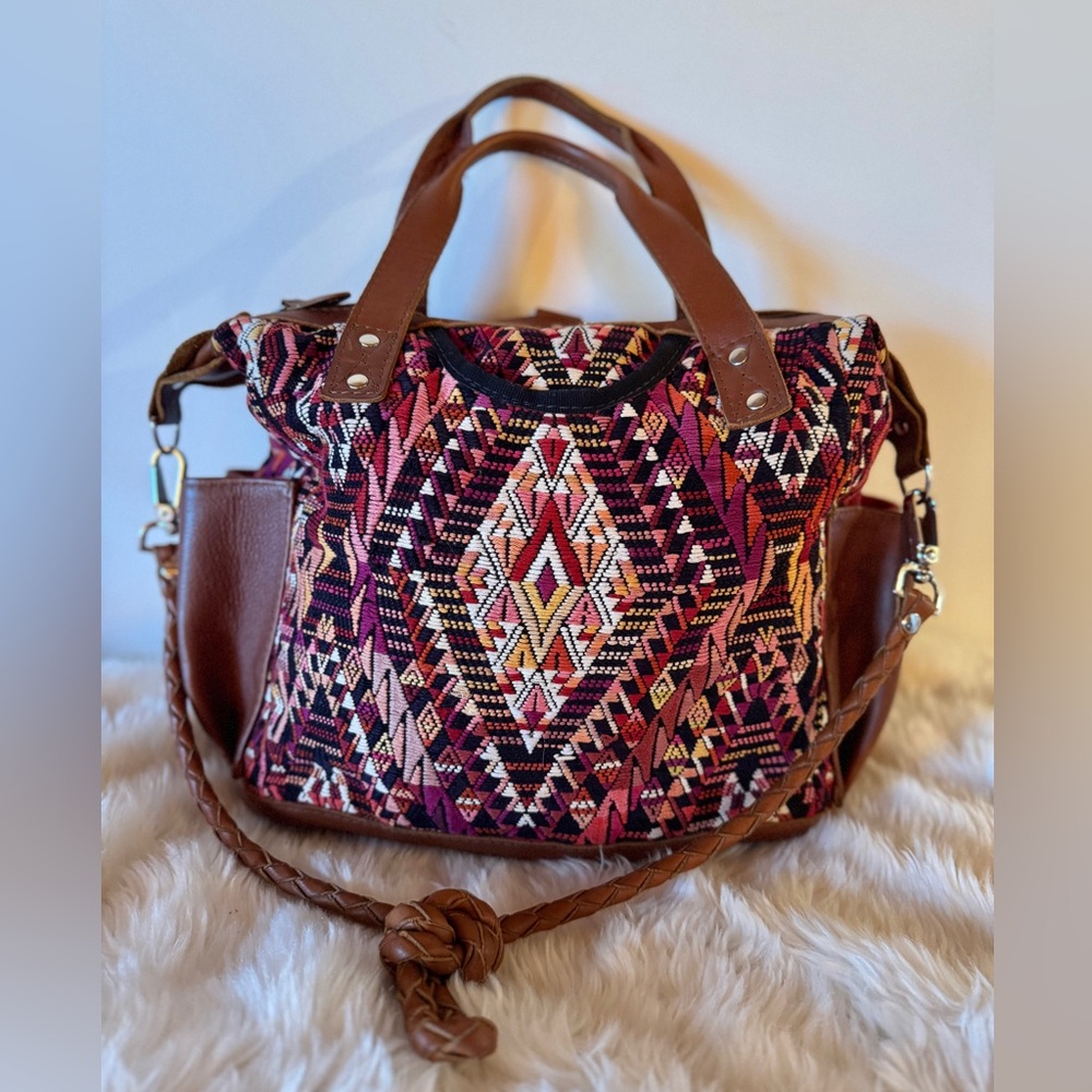 Nena & Co. Brown Leather and Gorgeous Hupil